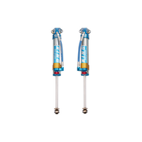 King Shocks 07-18 Jeep Wrangler JK Rear 2.5 Dia Piggy Hose Res Shocks 3-5in Lift w/Adjuster (Pair)