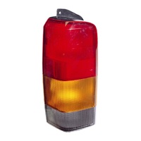 Omix Left Tail Lamp 97-01 Jeep Cherokee (XJ)