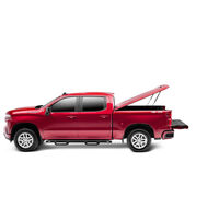 UnderCover 19-20 Chevy Silverado 1500 5.8ft Lux Bed Cover - Black